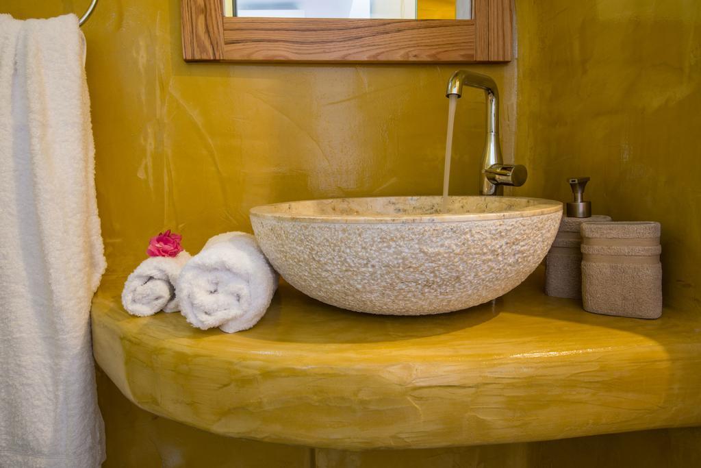 Aspronisi Luxury Villa With Caldera View Megalochori  Zimmer foto