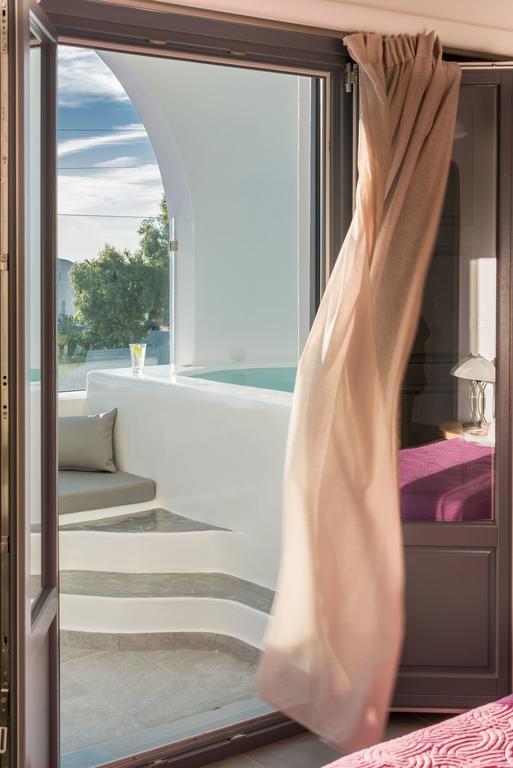 Aspronisi Luxury Villa With Caldera View Megalochori  Zimmer foto